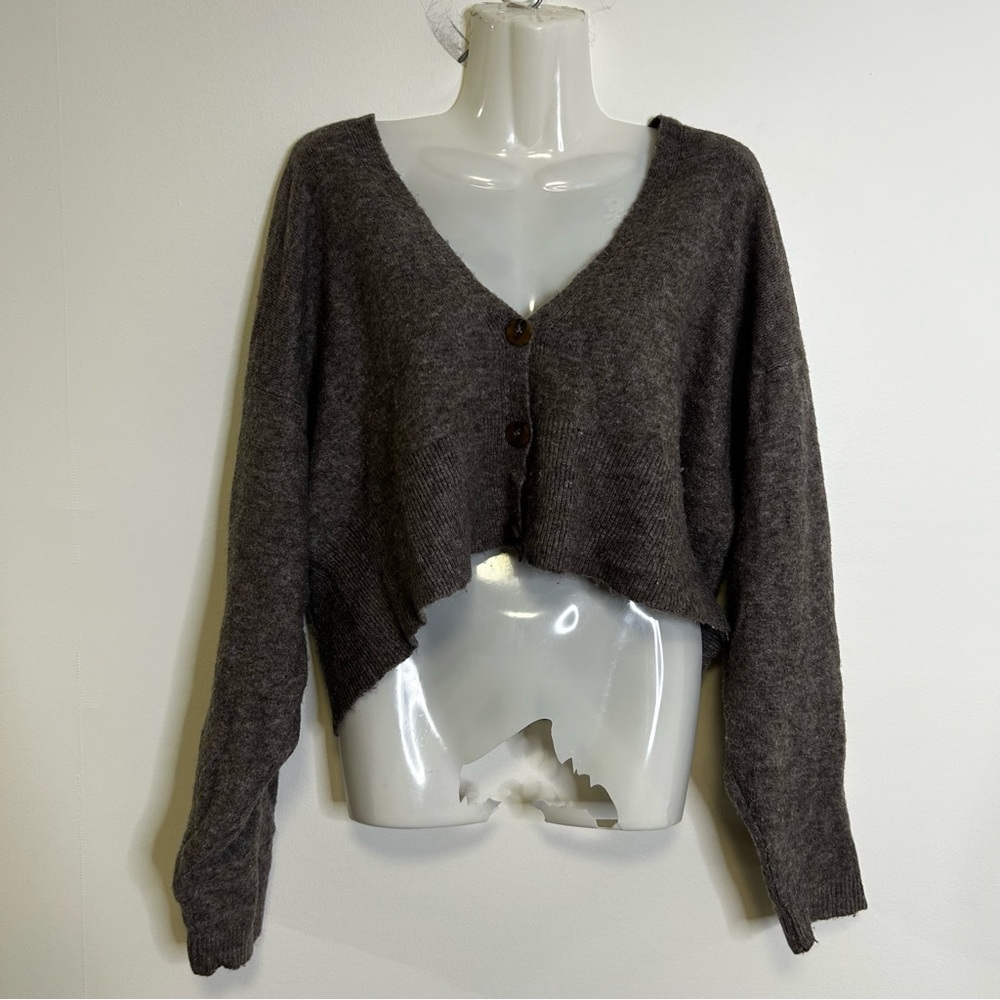 ◾️Coca Come One Come All Button Up Cashmere Blend Cropped Cardigan Sweater